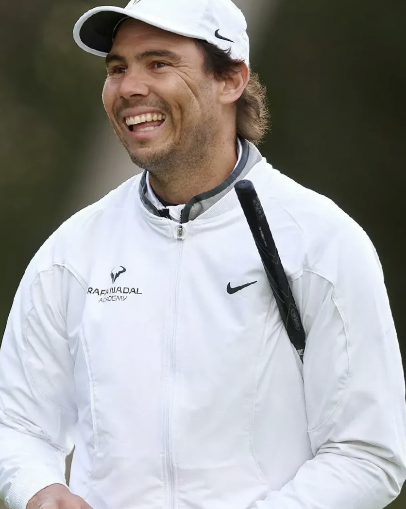  纳达尔重返赛场，表现优异首场状态出色，MAD观众沸腾！观众掌声雷动